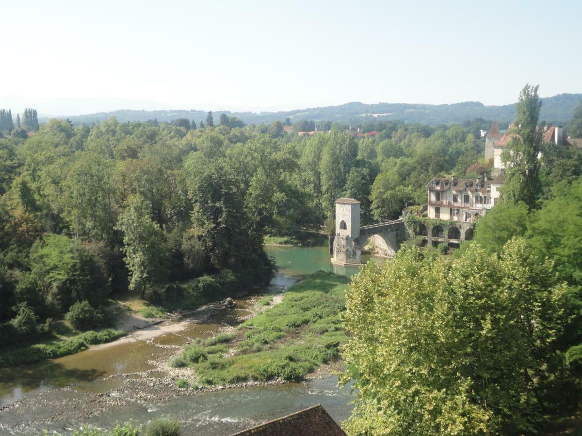 Vila Le Pelerine Sauveterre-de-Bearn Exteriér fotografie